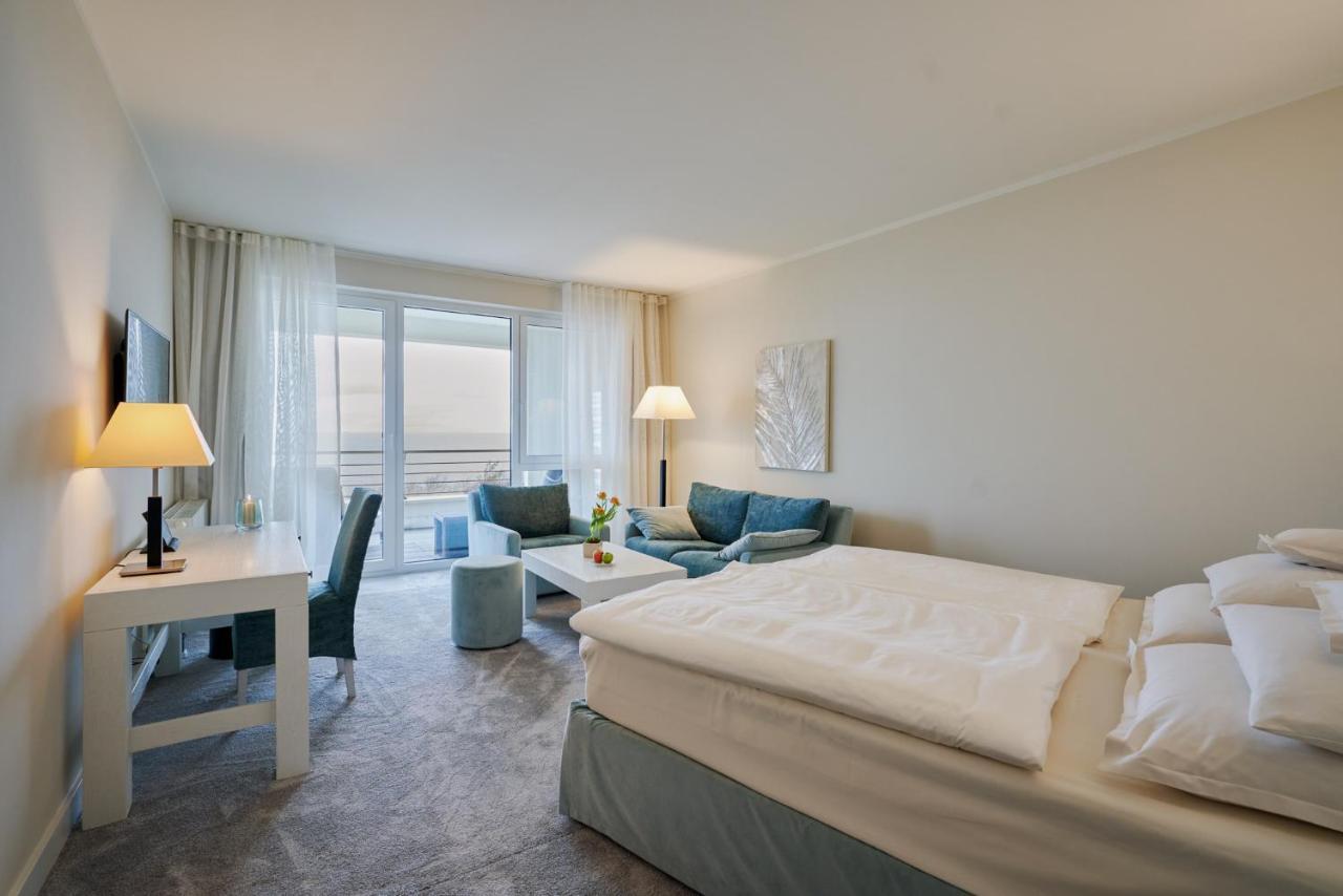 Strandhotel Duenenmeer - Adults Only Dierhagen Kültér fotó